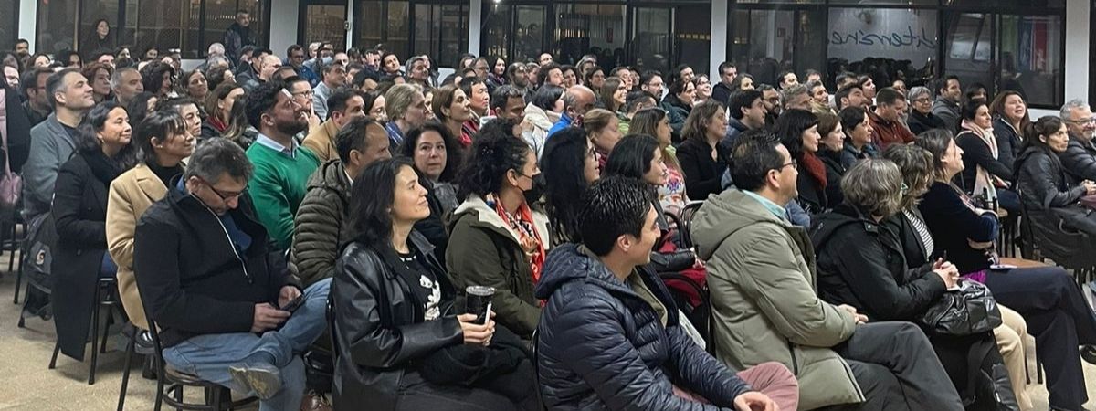  Exitoso ciclo de charlas reunió a las familias en un espacio de aprendizaje y reflexión